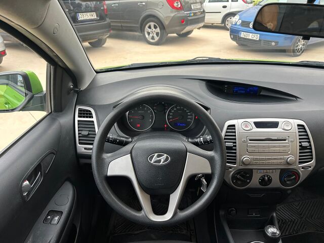 HYUNDAI I20 CLASSIC 1.2 SPANISH LHD IN SPAIN ONLY 91000 MILES SUPERB 2011